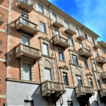 Facciata di appartamento in affitto via peyron Torino