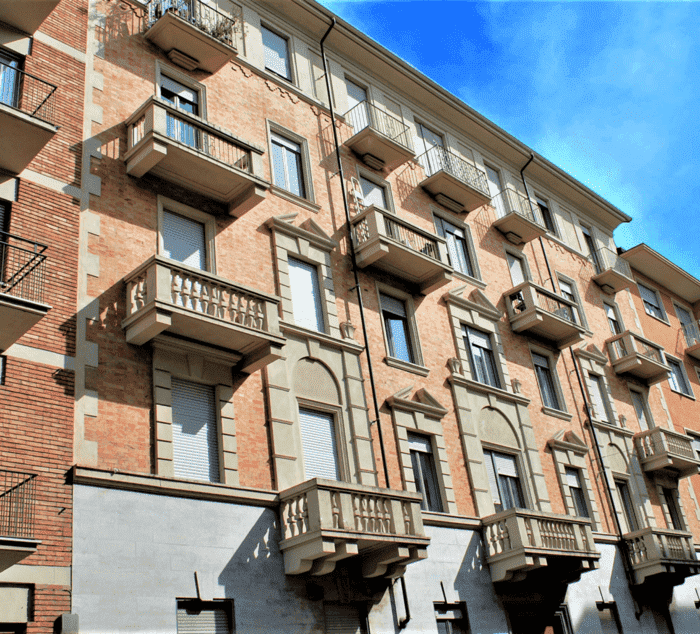 Facciata di appartamento in affitto via peyron Torino