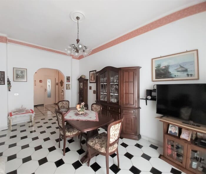 Sala di casa in vendita in via Vidua Torino.