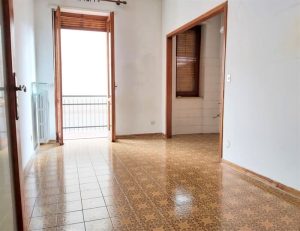 cucina di appartamento in affitto via duchessa jolanda torino