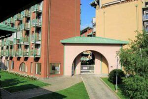 facciata casa in affitto corso gamba torino