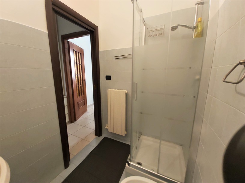 bagno casa in affitto via cesana torino