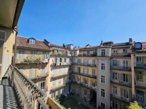 Vista di casa in vendita torino via Avogadro