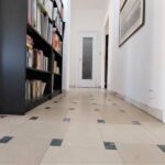 corridoio di casa in vendita via palmieri 13 torino