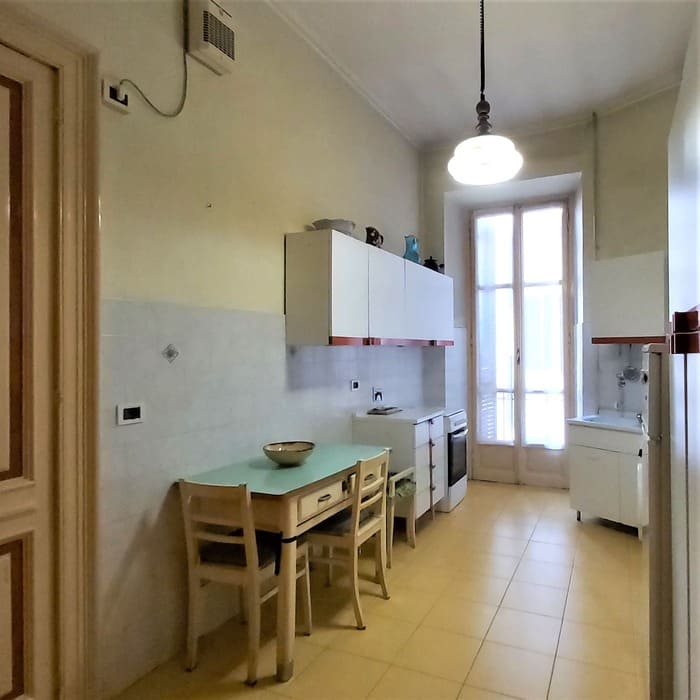 cucina di appartamento in vendita via palmieri torino