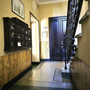 Appartamento in vendita Torino via Piffetti - androne di casa in vendita torino via piffetti