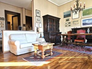 Appartamento in vendita Torino via Piffetti - salone di casa in vendita torino via piffetti