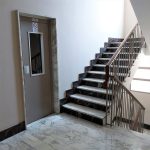 scale di appartamento in vendita via duchessa jolanda Torino