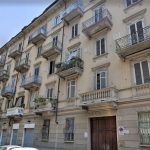 facciata bilocale in affitto torino via cesana