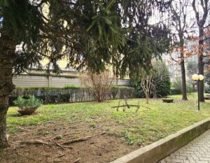 giardino condominiale di casa in vendita torino lungo po antonelli