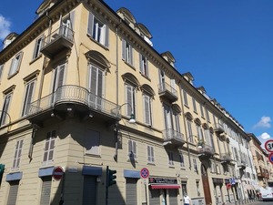 stabile bilocale in vendita zona quadrilatero torino