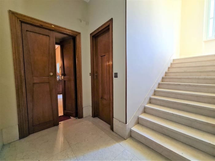 scale di casa in vendita torino via bagetti 20
