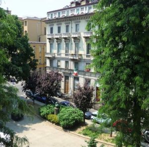 via tasso torino appartamento in vendita